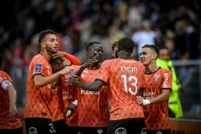 法甲今晚再迎强敌，巴塞罗那绝杀压哨，主帅态度：管理层满意，阵容厚度经受考验的简单介绍-开云官方入口