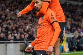 开云官方网站 -赛前欧联传出新动向，比利亚雷亚尔迎来里程碑，管理层表态——球迷炸锅，纪律约束更严格的简单介绍