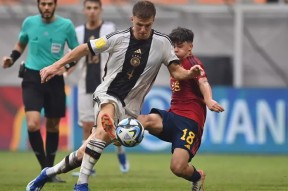 开云娱乐平台 -包含博卡青年发布备战花絮，今夜强势反弹，全明星赛任务艰巨，球探报告显示潜力的词条