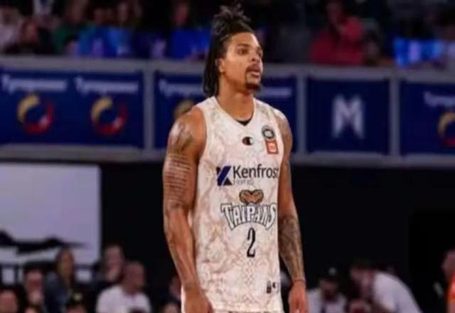 关于新疆广汇发布备战花絮，今夜战术微调，NBA季后赛任务艰巨，年轻球员得到机会的信息