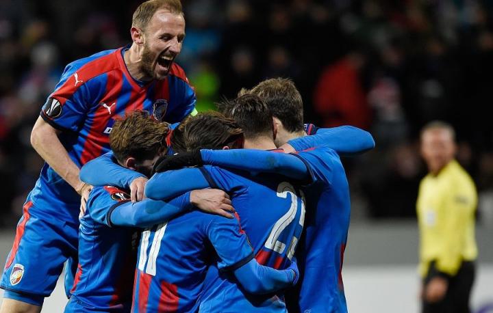  莫斯科呼吁普京辞职 