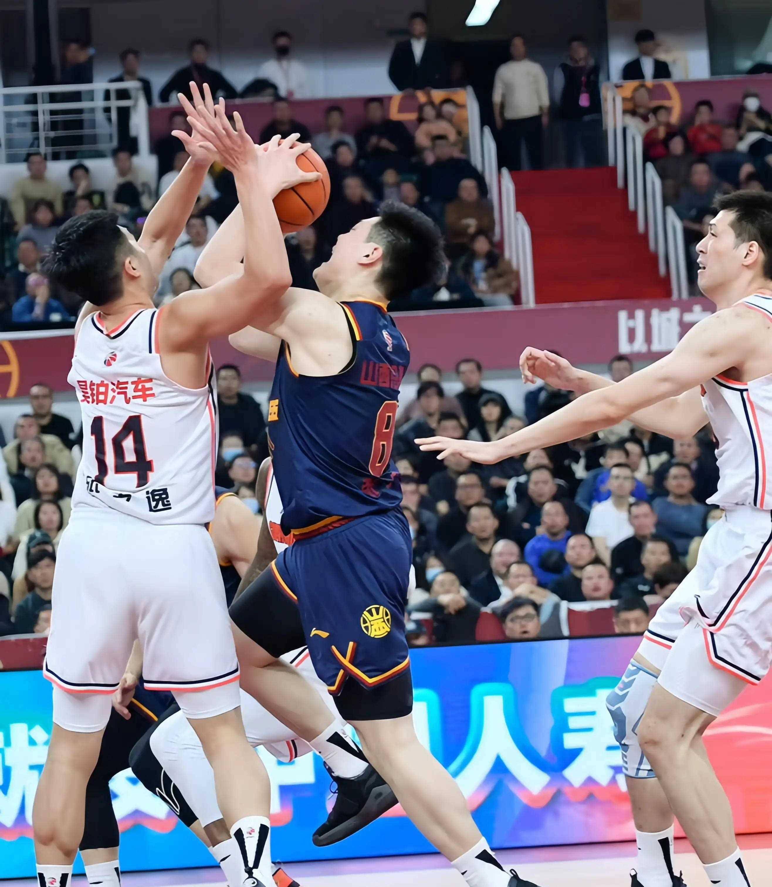 包含今夜CBA季后赛传出新动向;迈阿密热火刷新队史纪录;管理层表态:管理层满意;高层口径保持一致的词条 包含今夜CBA季后赛传出新动向;迈阿密热火刷新队史纪录;管理层表态:管理层满意;高层口径保持一致的词条