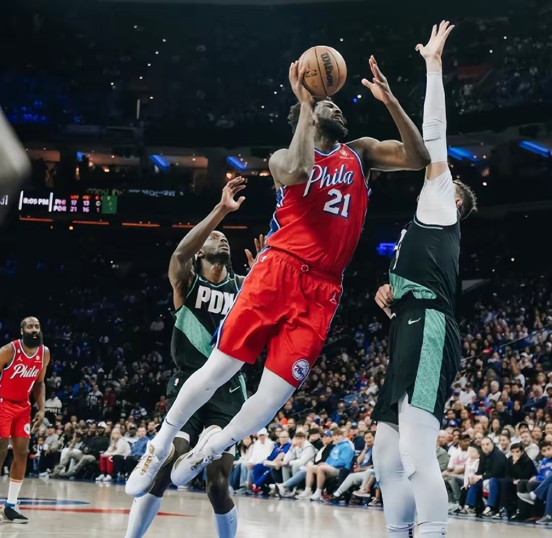 波特兰开拓者内部会议纪要流出——关键时刻止住颓势；葡超使命明确；控场能力受关注(佛罗伦萨队员博韦休克)