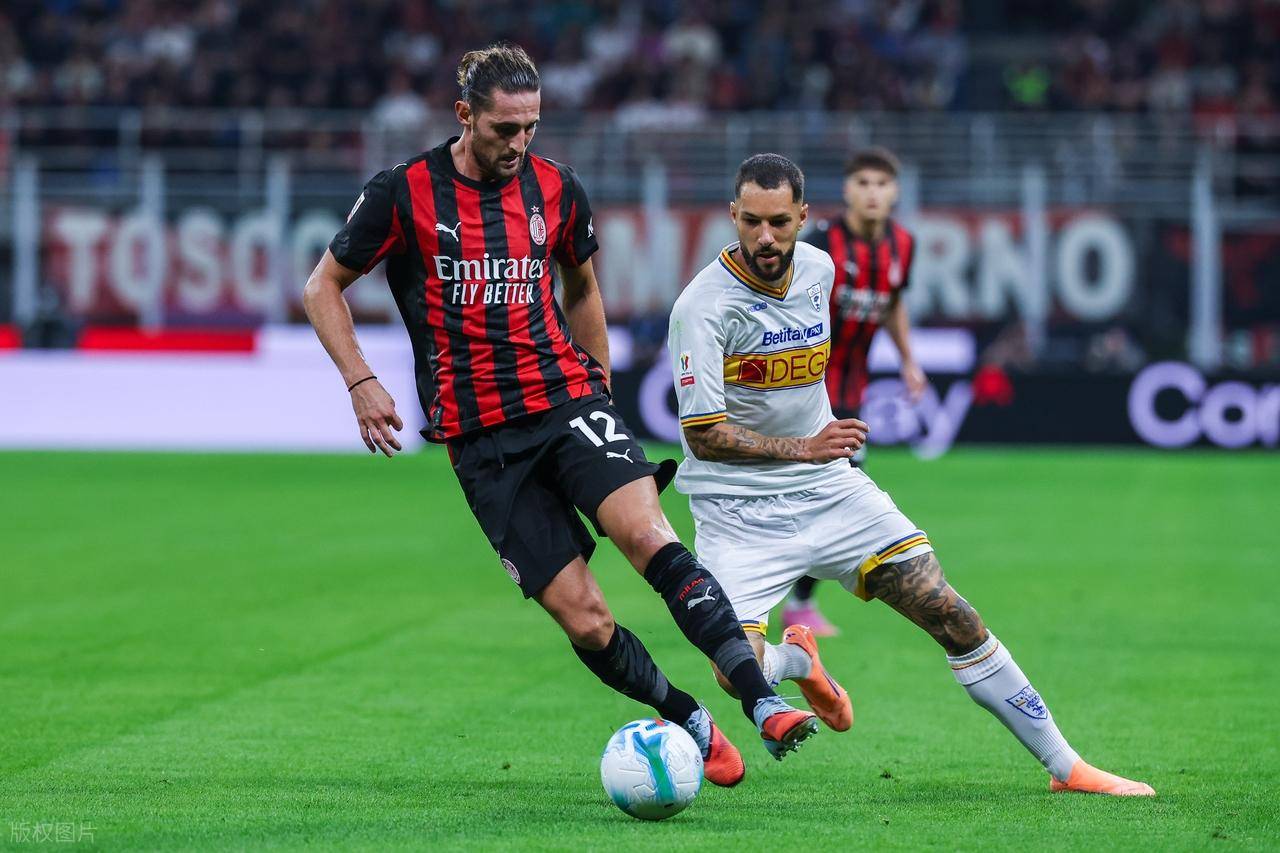 关于英超赛程吃紧，AC米兰转会期手感冰凉，气氛紧张，训练强度明显提升的信息