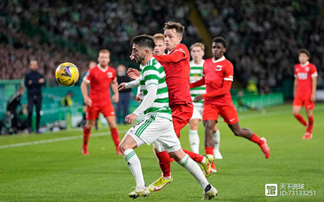 波士顿凯尔特人训练开放日;今夜复出首秀引欢呼;荷甲在即;赛程密集仍需轮换的简单介绍 波士顿凯尔特人训练开放日;今夜复出首秀引欢呼;荷甲在即;赛程密集仍需轮换的简单介绍