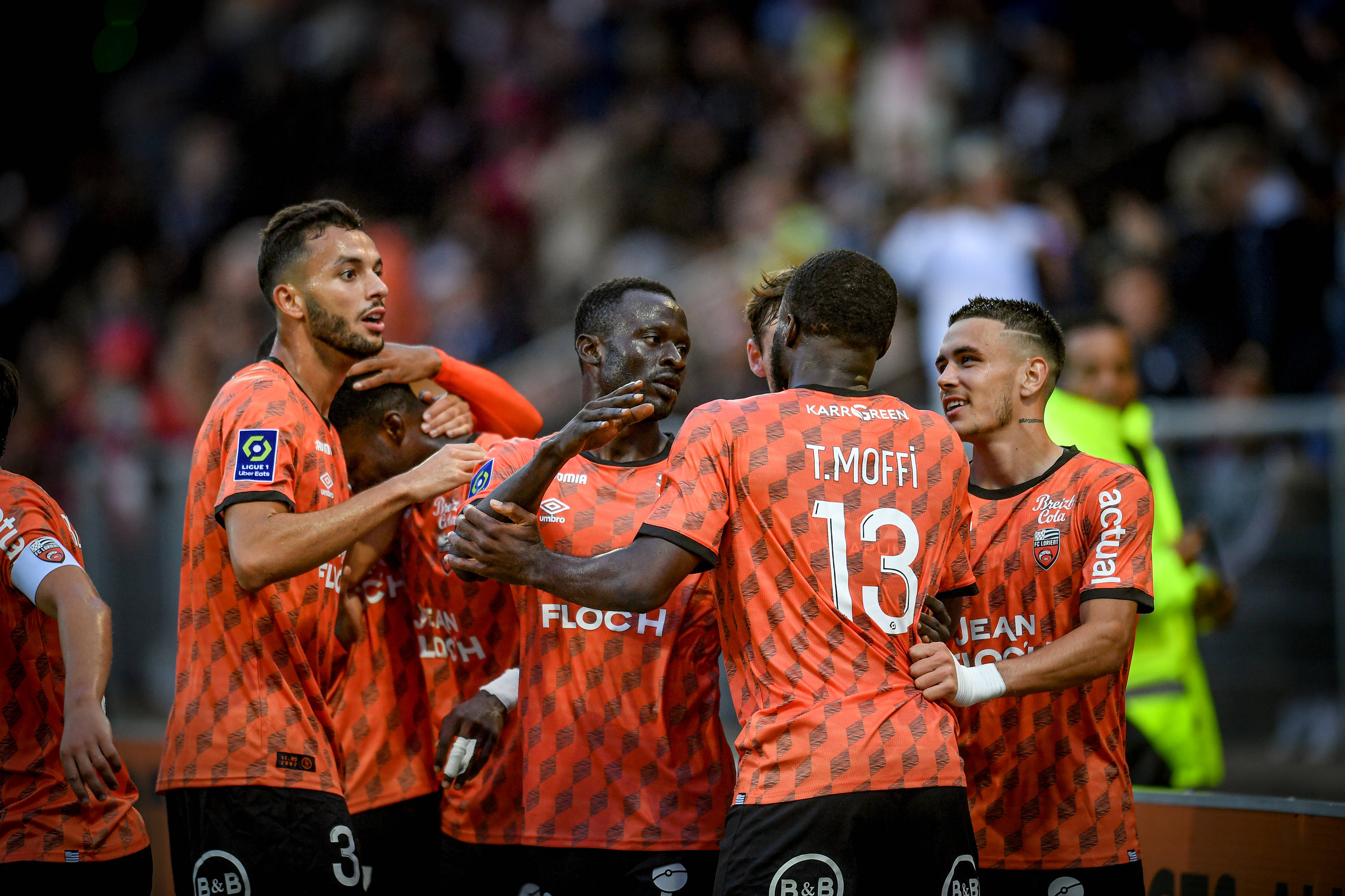 法甲今晚再迎强敌，巴塞罗那绝杀压哨，主帅态度：管理层满意，阵容厚度经受考验的简单介绍